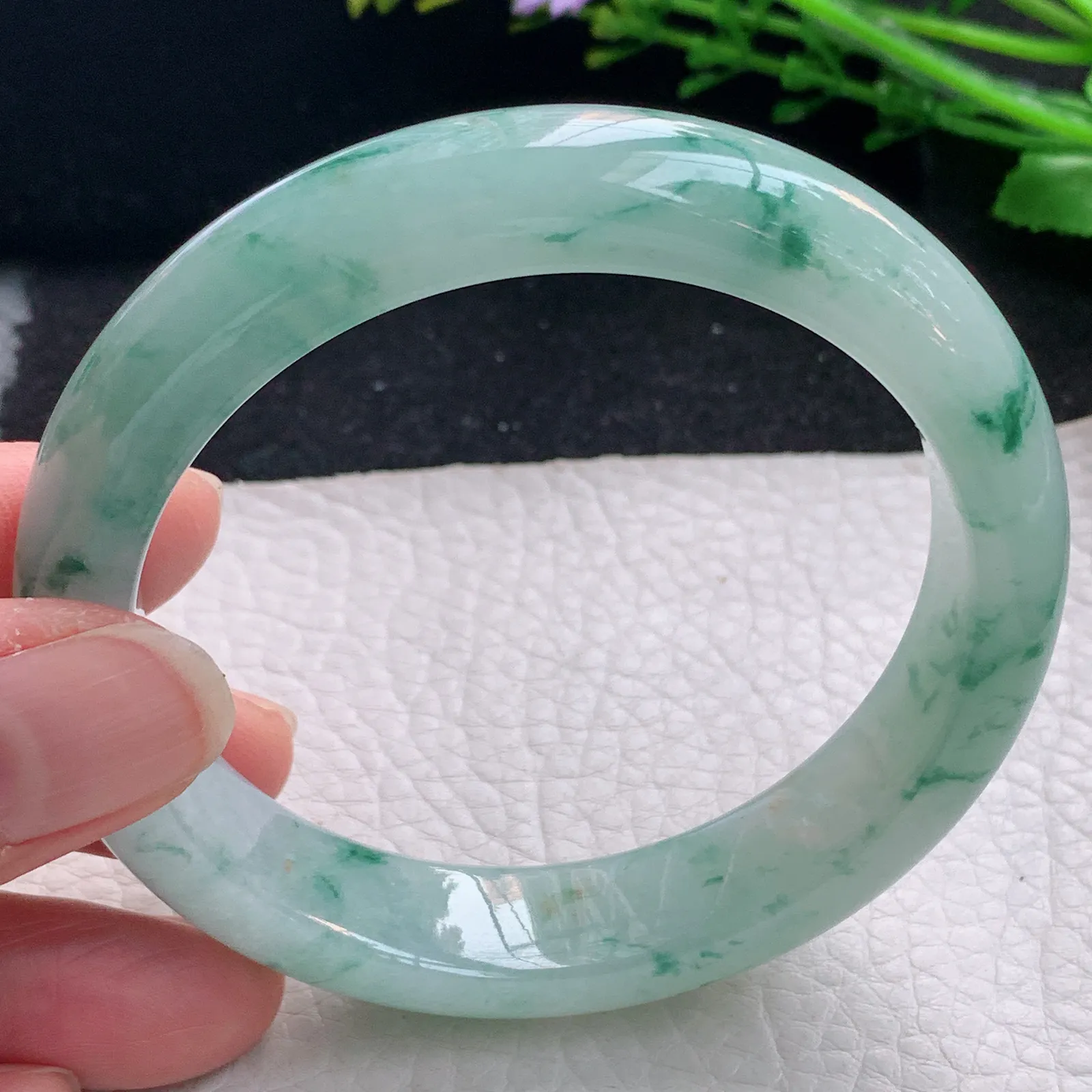 js自然光59.5*13.2*8.5平安镯 缅甸翡翠a货玉手镯冰飘花宽边玉手环