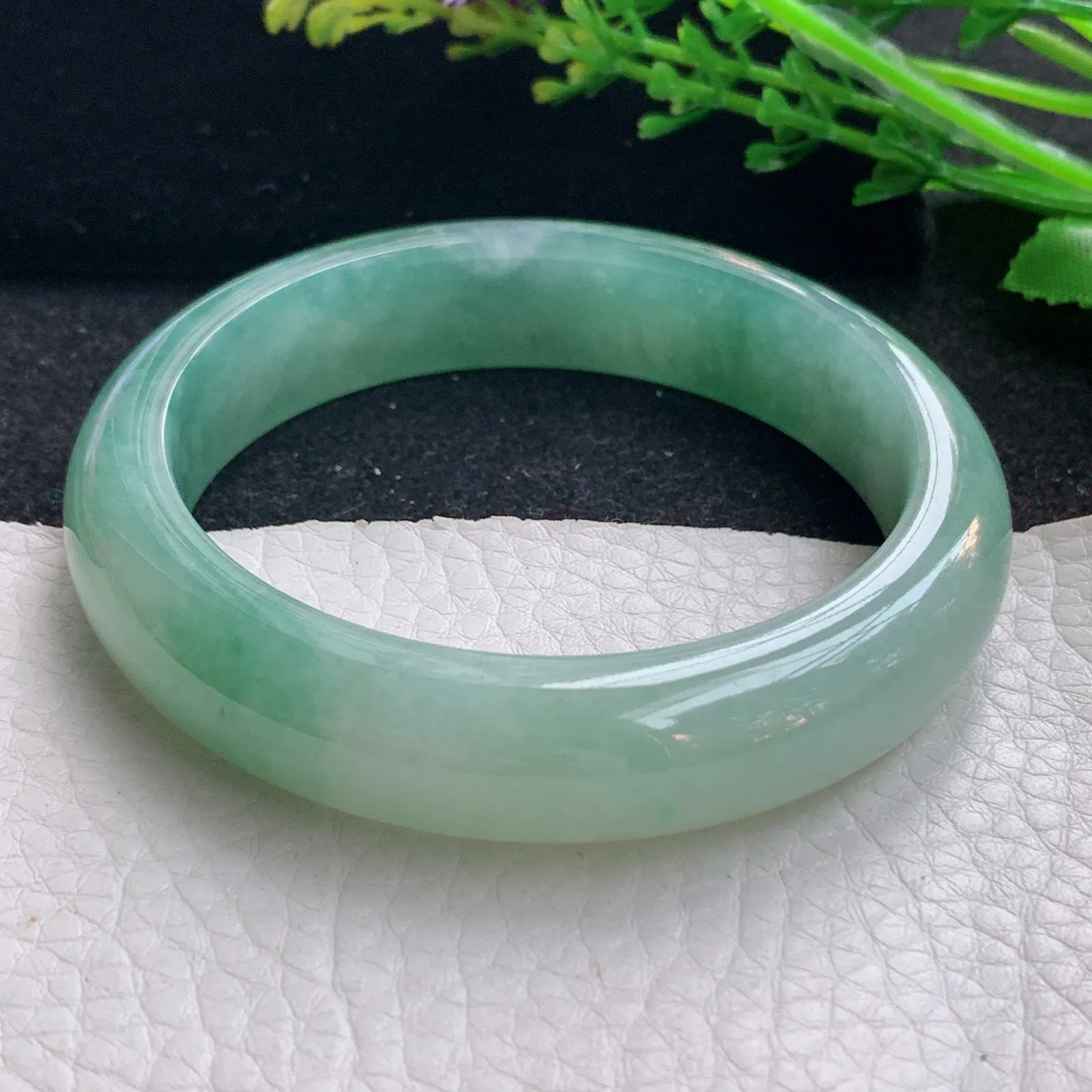 js自然光56*13.5*8.3平安镯 缅甸翡翠a货玉手镯冰润韵味宽边玉手环
