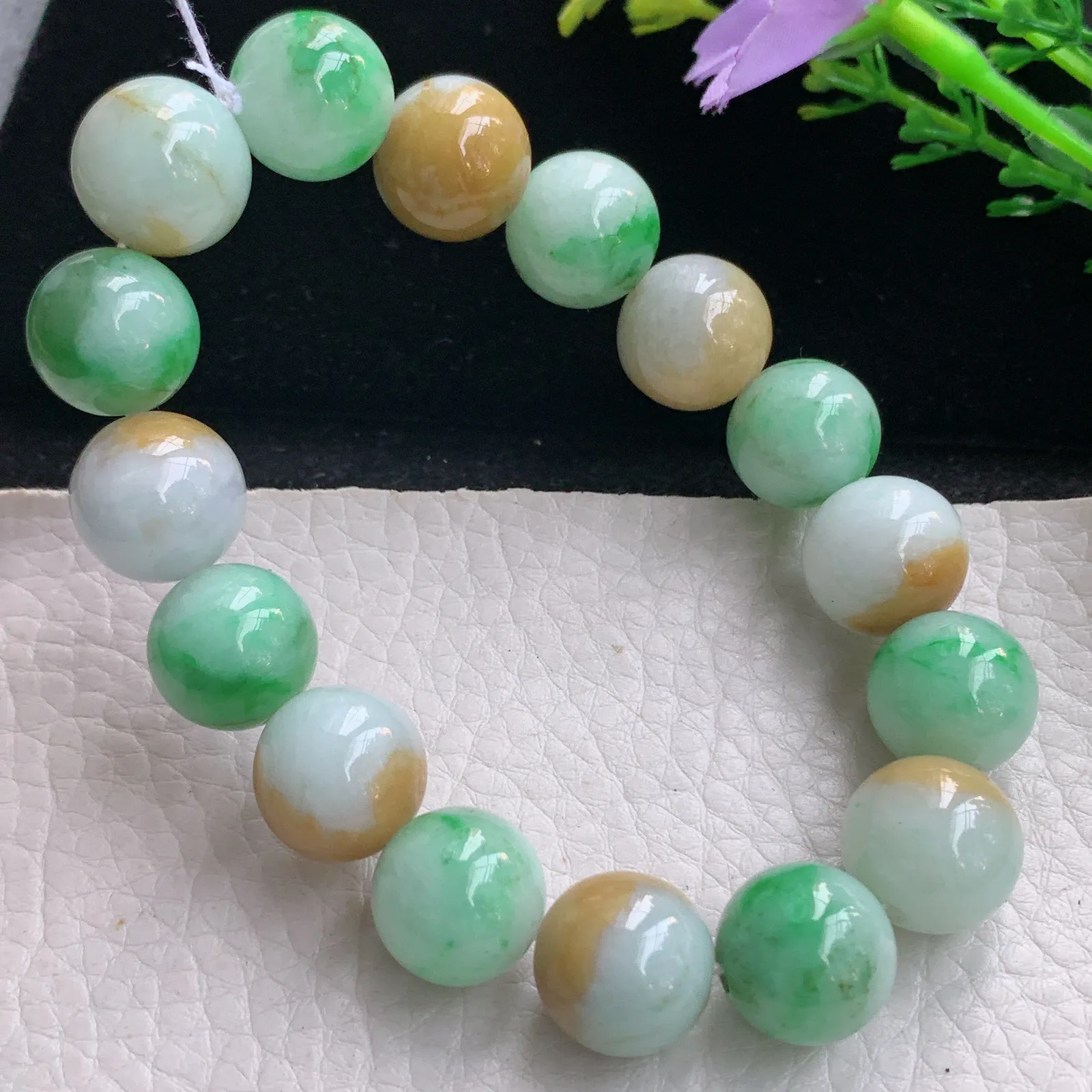 ss自然光13.3mm天然缅甸翡翠a货黄加绿水润圆珠玉手链  玉手串