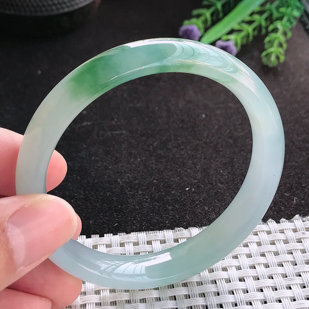 天然A货翡翠57/12.1/7.4老坑冰润果冻胶冰飘花手镯宽边玉镯