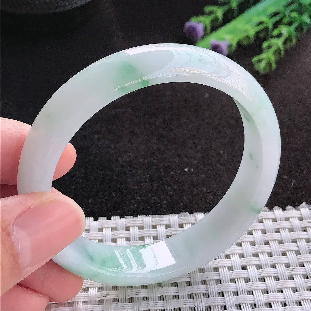 天然A货翡翠55/13.5/7.2老坑冰润水灵飘花手镯宽边玉镯