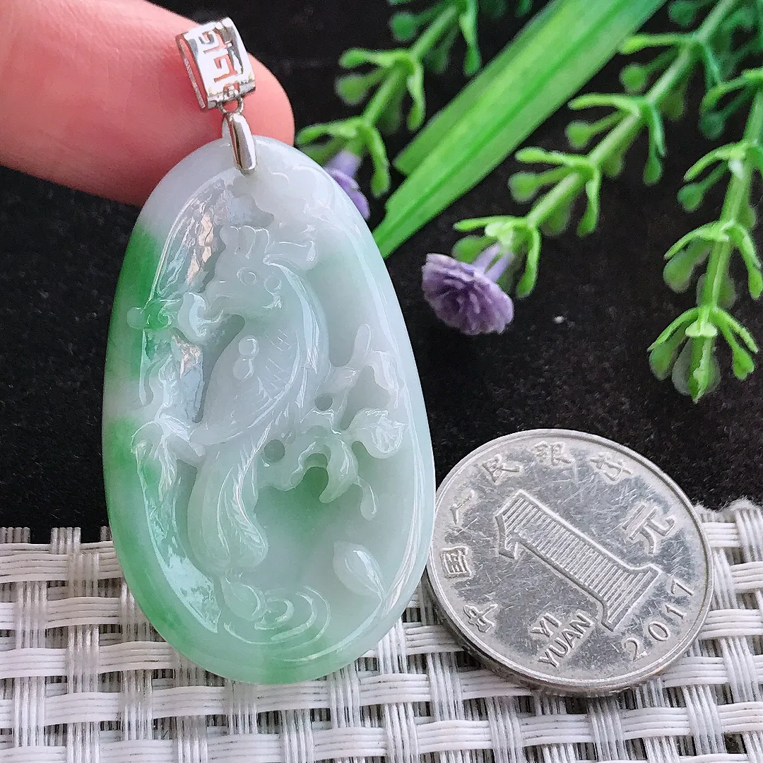 天然A货翡翠44/26.5/5.6老坑18k金镶嵌秀气飘绿鹦鹉吊坠翡翠玉喜上眉梢