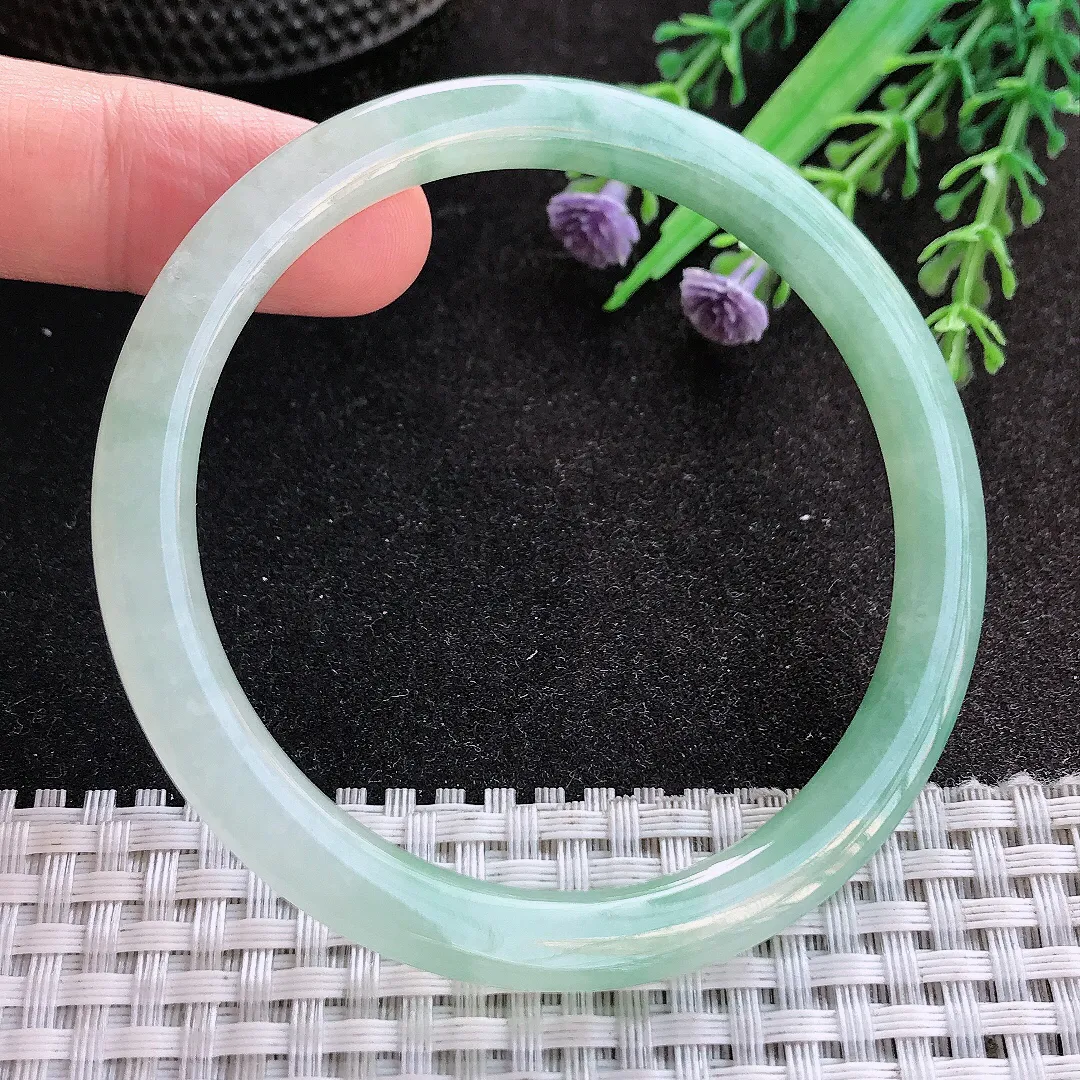 天然A货翡翠57/6.2/7.3老坑秀气冰润冰晴绿细条手镯叮当玉镯