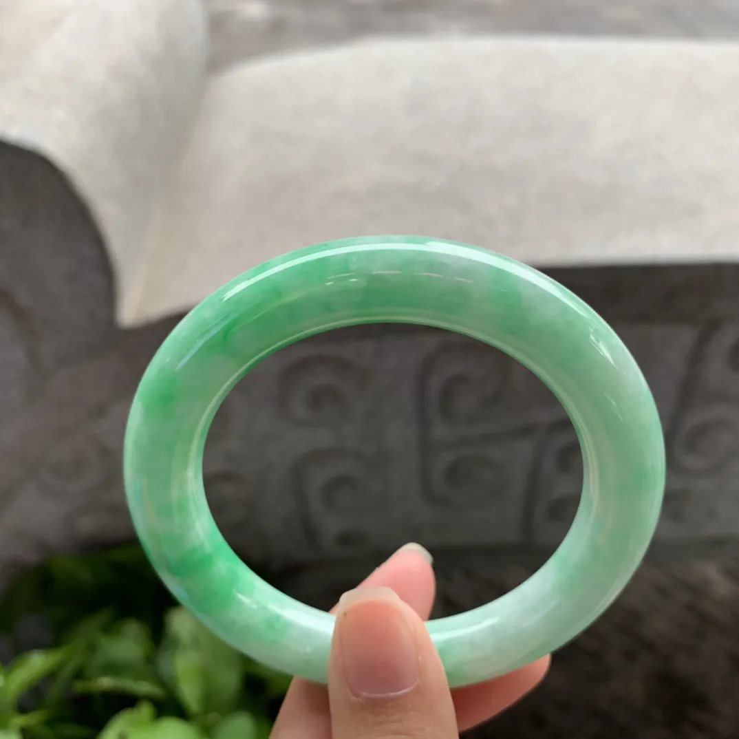圈口54.4-10.2 【阳绿圆条手镯】圆条54 55可戴