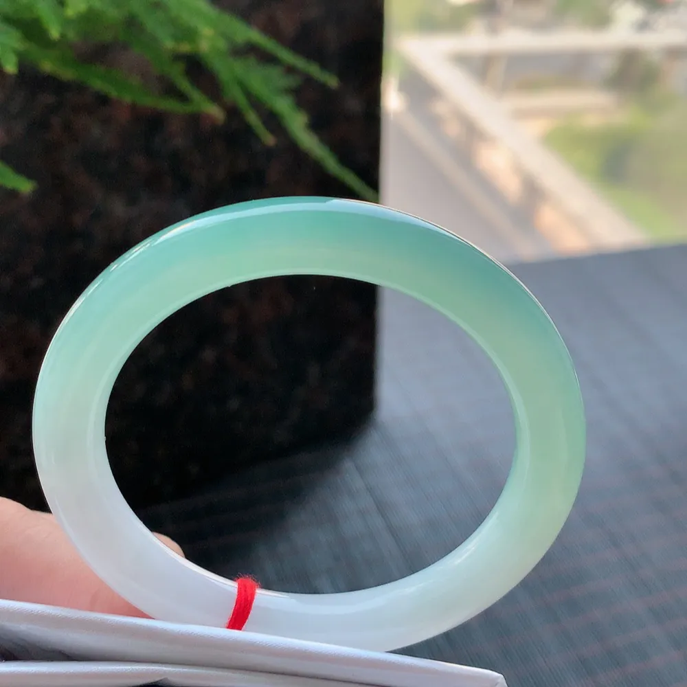 圆条高冰蓝绿 无瑕 尺寸:54.1/9.1 种色兼备