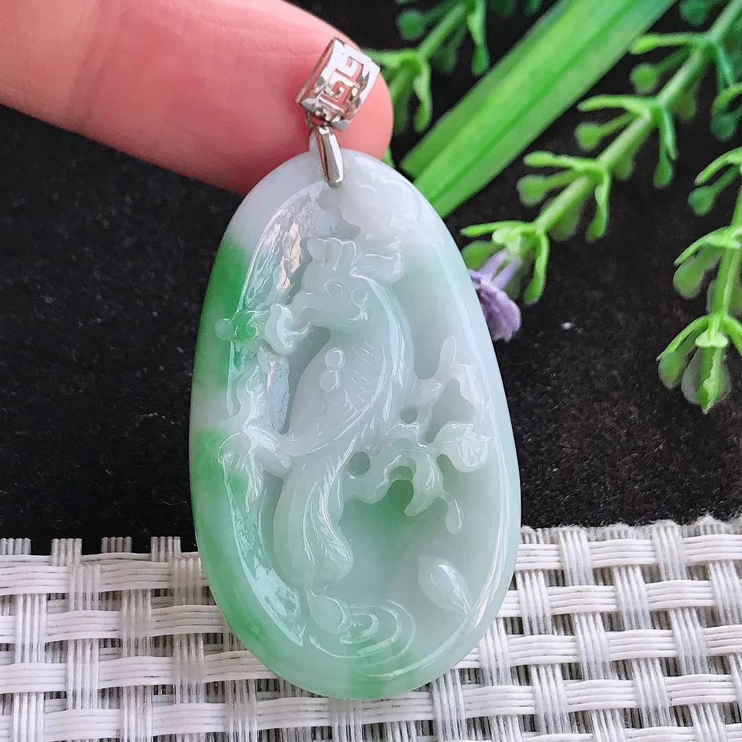 天然A货翡翠44/26.5/5.6老坑18k金镶嵌秀气飘绿鹦鹉吊坠翡翠玉喜上眉梢
