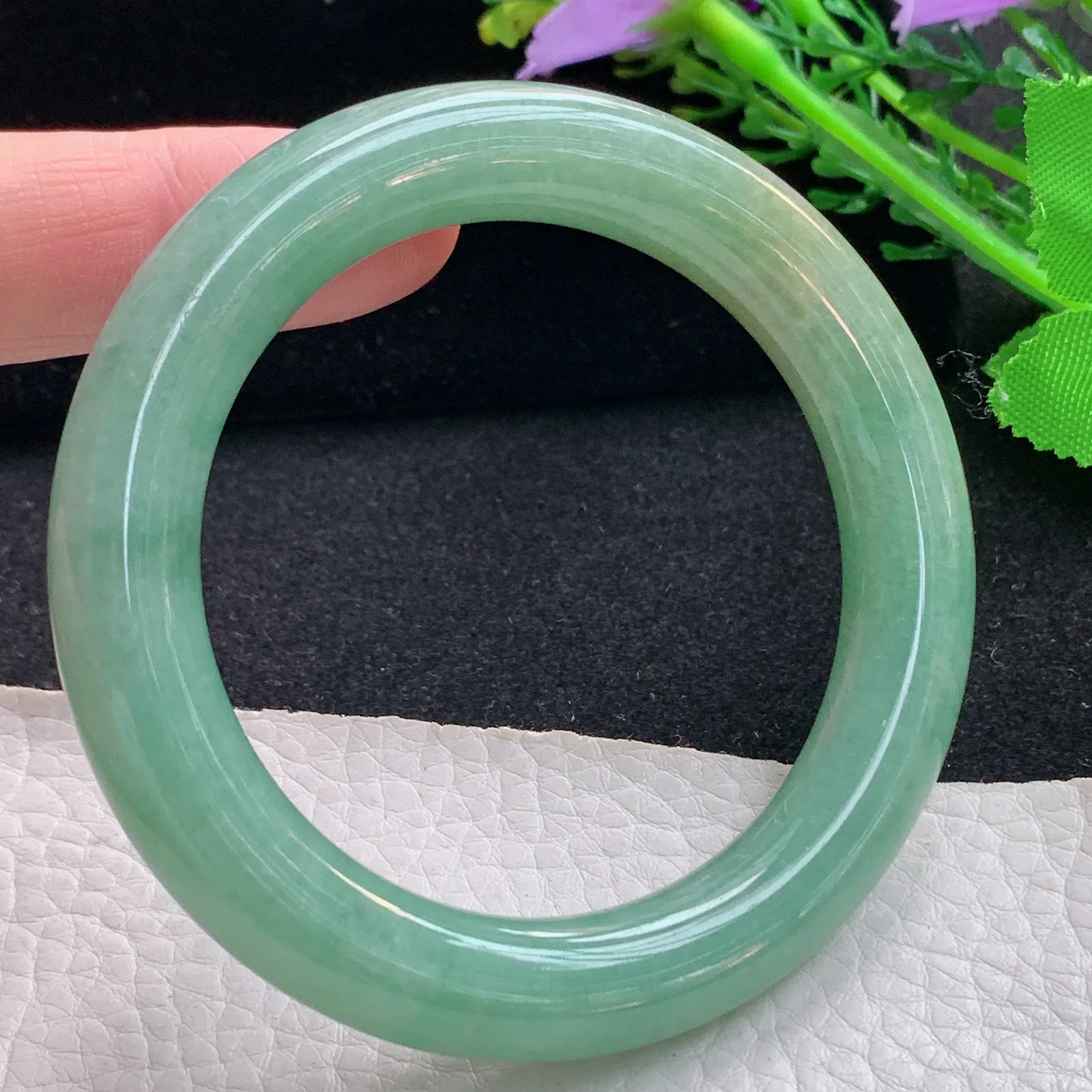 ss自然光53.8*10.3*10.5美人镯 缅甸翡翠a货玉手镯黄加绿圆条玉手环