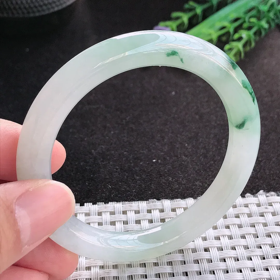 天然A货翡翠53.5/9.1老坑冰胶果冻飘花圆条手镯玉镯