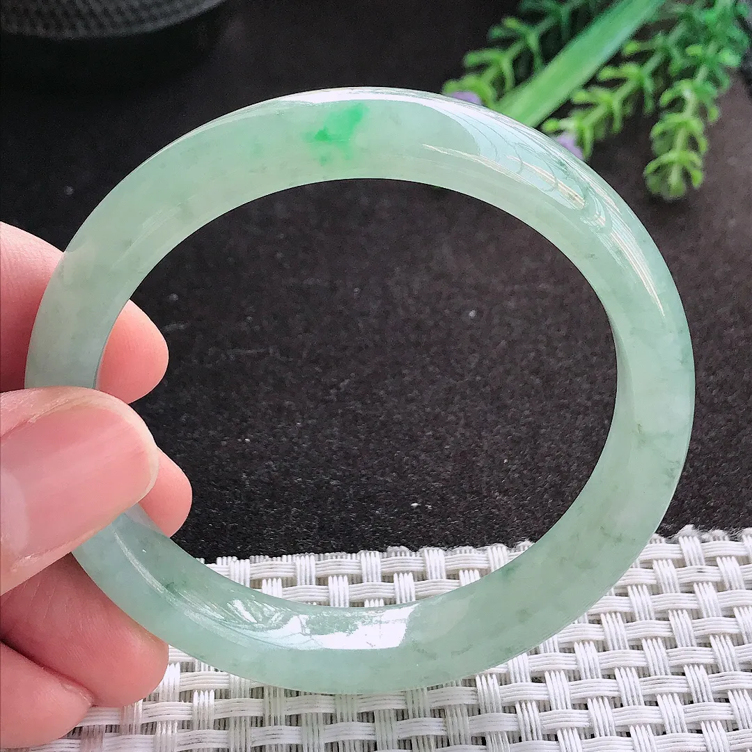 天然A货翡翠56/11.2/7.8老坑冰润起胶冰晴绿手镯宽边玉镯