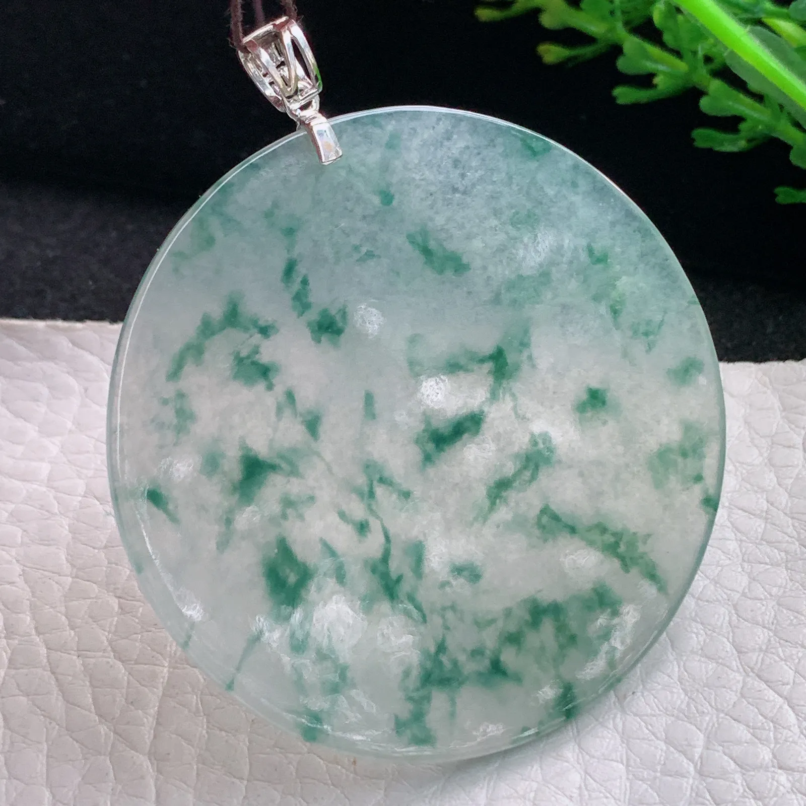 ws实拍52*3缅甸翡翠a货冰飘花平安无事牌 素面牌玉吊坠 玉挂件