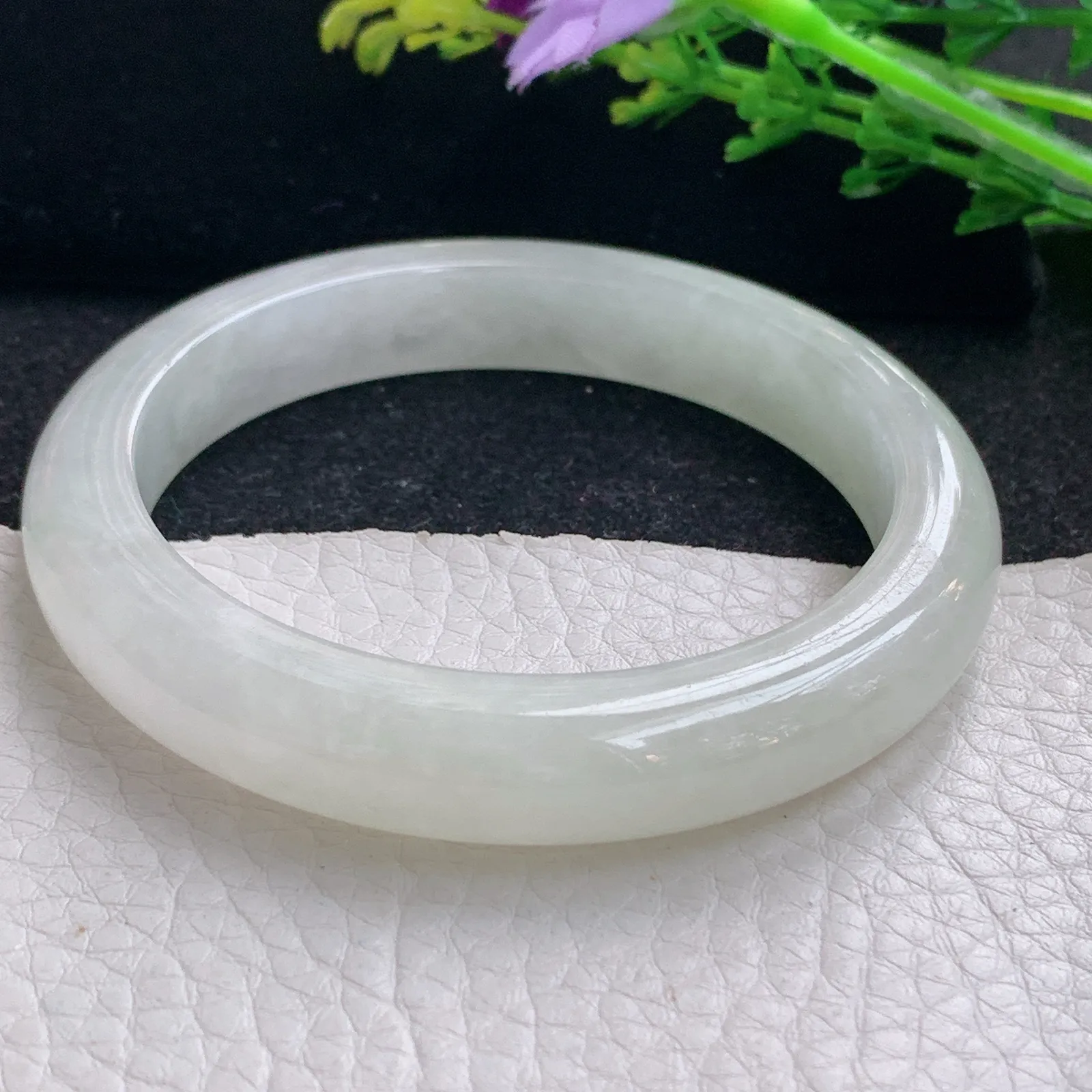 xx自然光56*10.6*8.3平安镯 缅甸翡翠a货玉手镯秀气纯美宽边玉手环