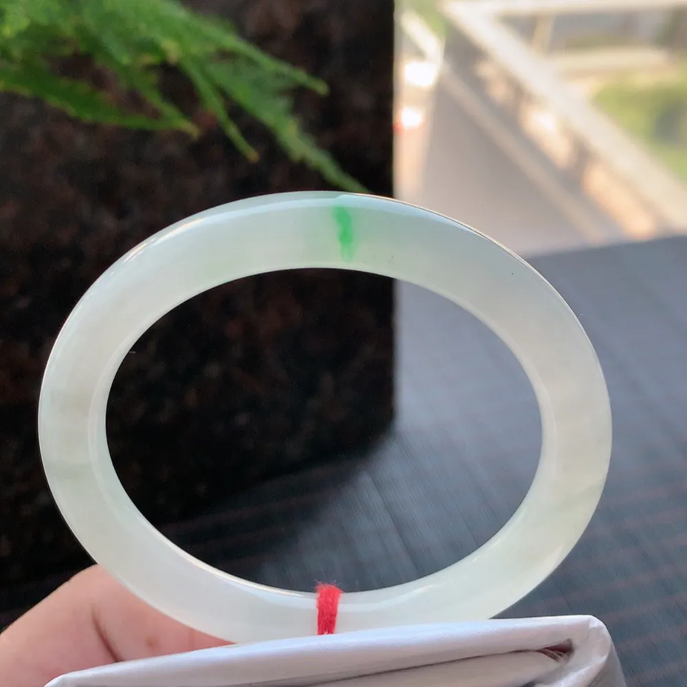 圆条冰绿 无瑕 尺寸:56.2/8.2 冰润