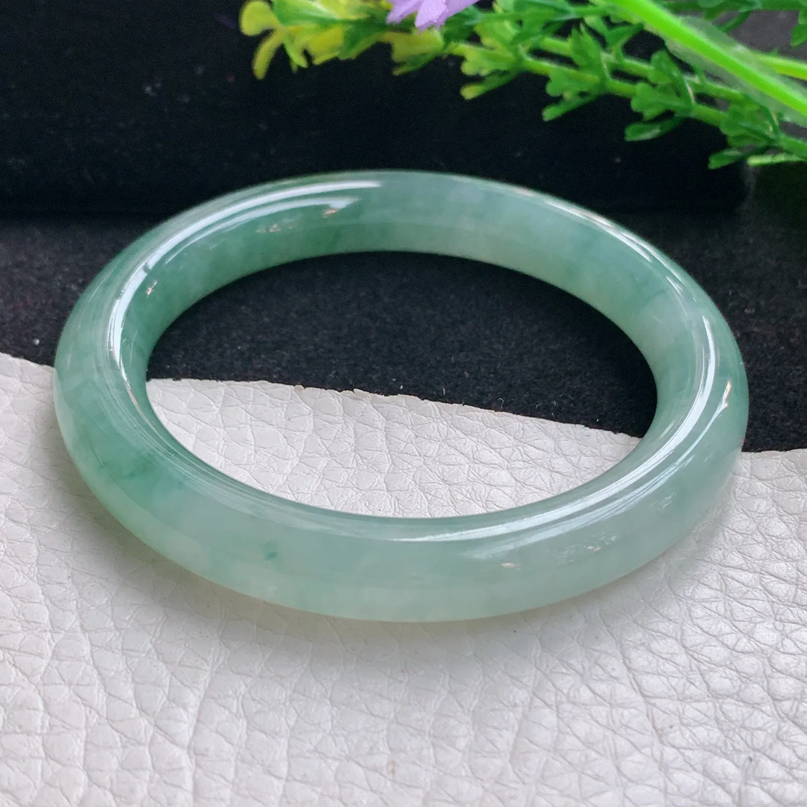 ay自然光53*9.2*9美人镯 缅甸翡翠a货玉手镯冰飘花圆条玉手环 叮当镯