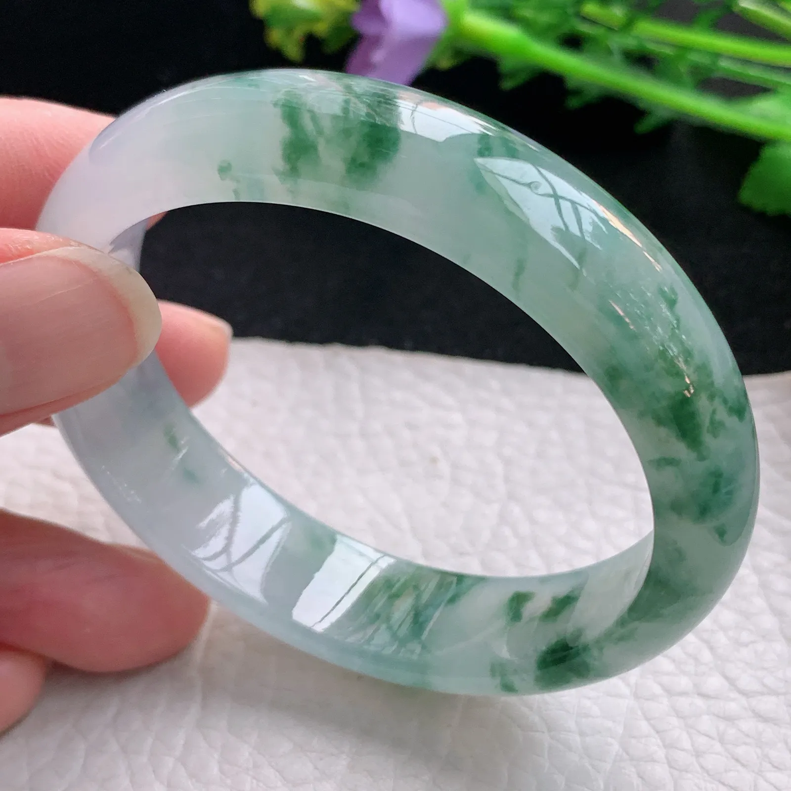 ay自然光54.5*47.8*13.9*7.2贵妃镯 缅甸翡翠a货玉手镯冰飘花蛋形玉手环