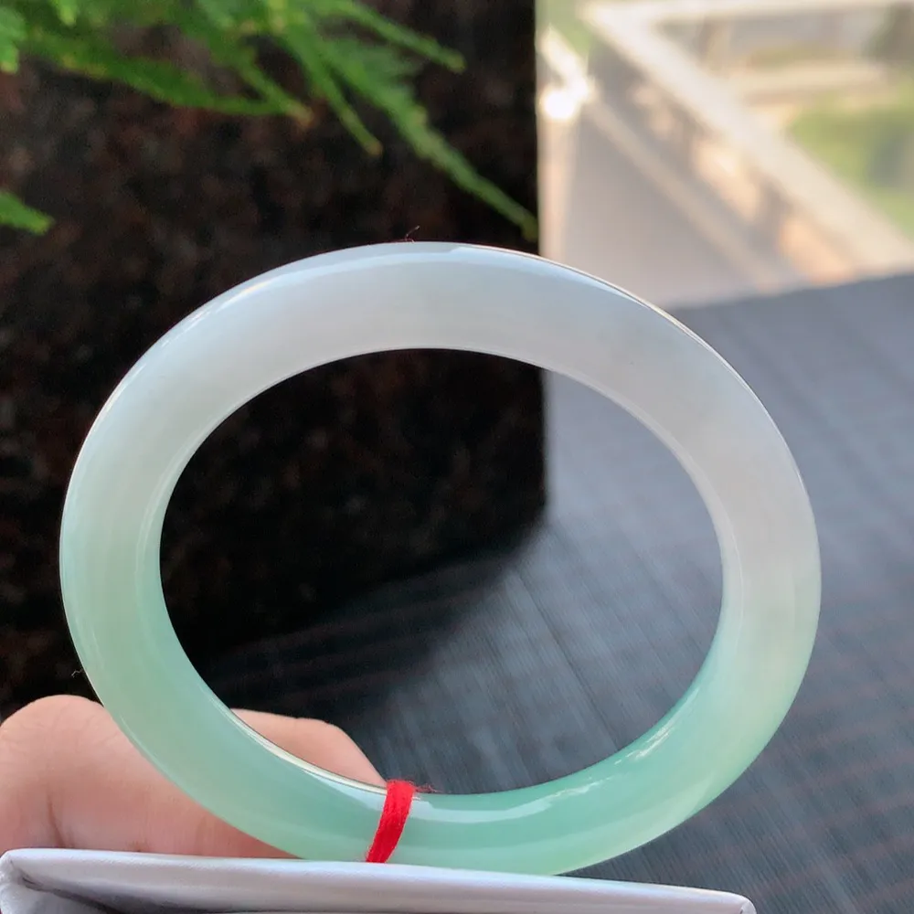 圆条高冰蓝绿 无瑕 尺寸:54.1/9.1 种色兼备