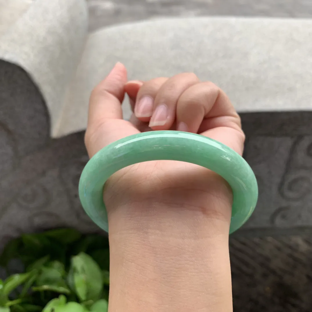圈口57.1-11.6 【满绿圆条手镯】圆条57 58可戴