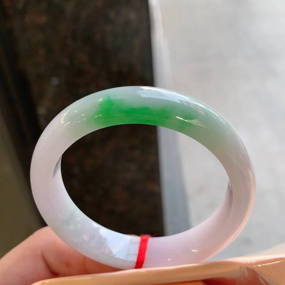 正圈冰糯春彩 无瑕 尺寸:53.8/12.4/7.9 超美