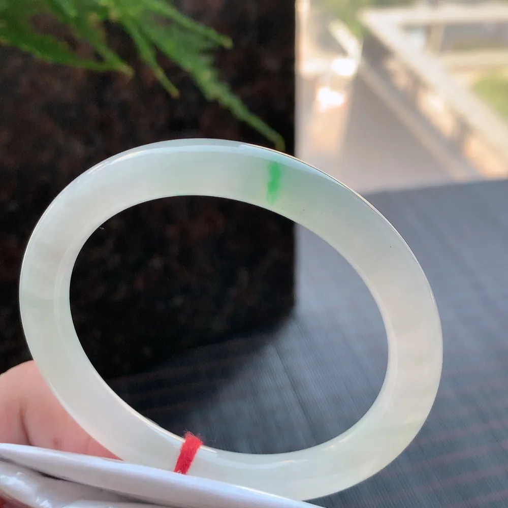 圆条冰绿 无瑕 尺寸:56.2/8.2 冰润