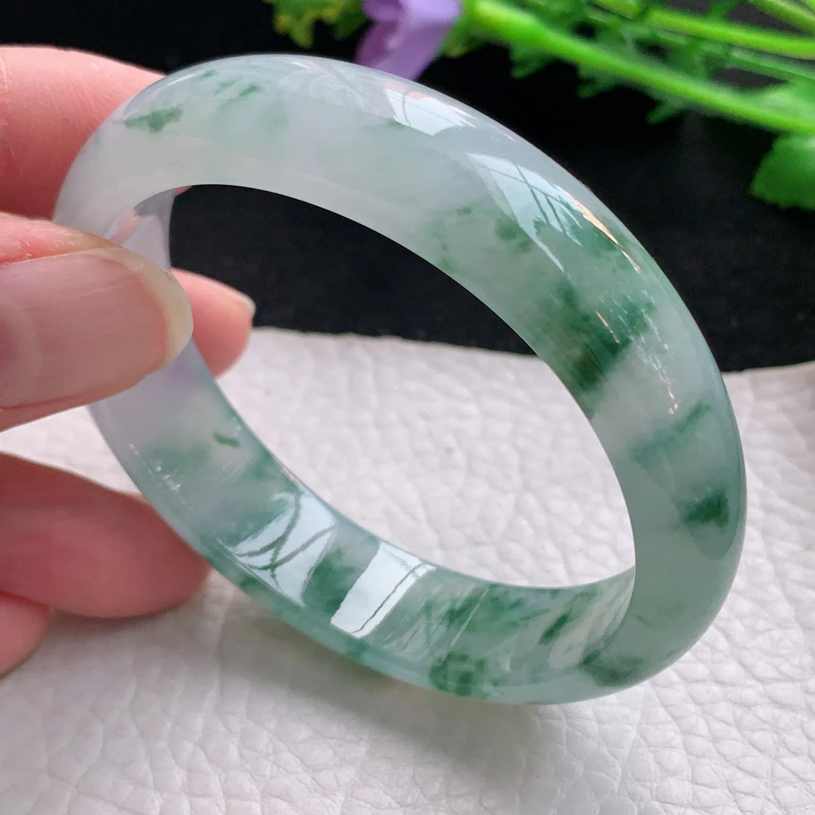 ay自然光54.5*47.8*13.9*7.2贵妃镯 缅甸翡翠a货玉手镯冰飘花蛋形玉手环