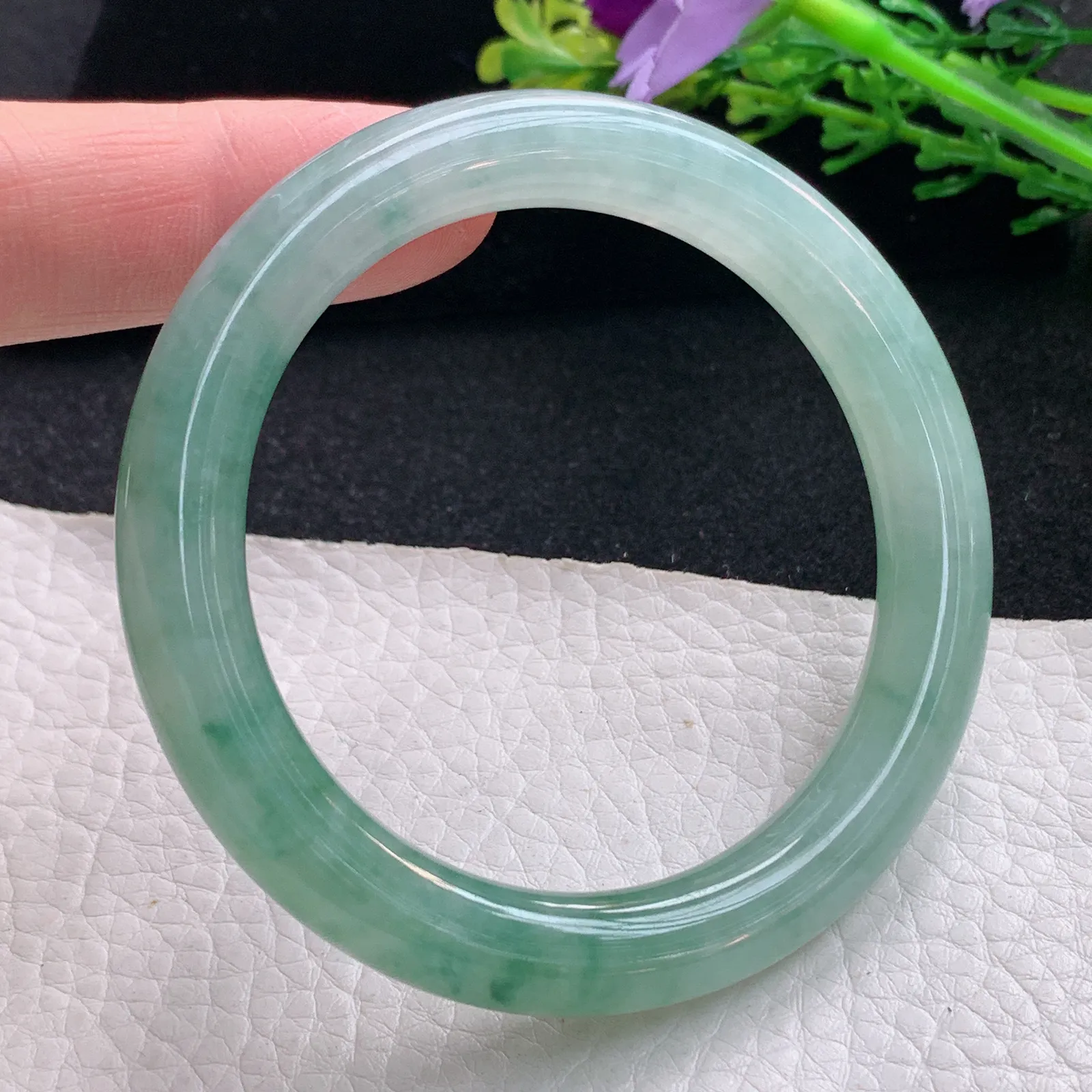 ay自然光53*9.2*9美人镯 缅甸翡翠a货玉手镯冰飘花圆条玉手环 叮当镯