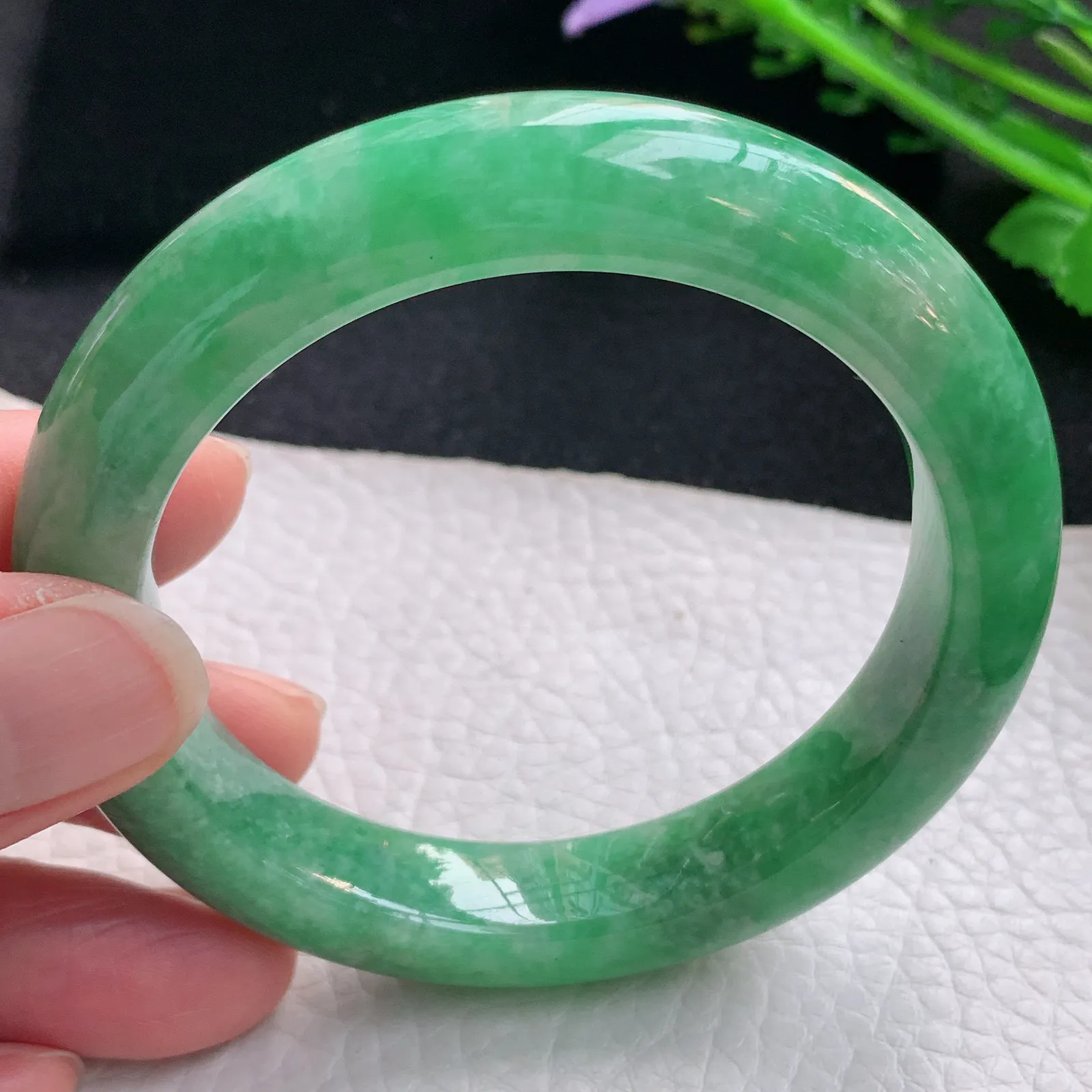 n自然光55.5*11.5*9.5平安镯 缅甸翡翠a货玉手镯满绿宽边玉手环