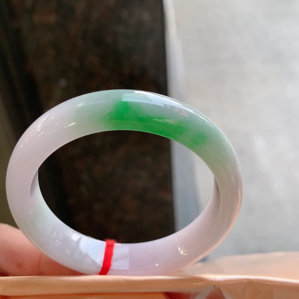 正圈冰糯春彩 无瑕 尺寸:53.8/12.4/7.9 超美