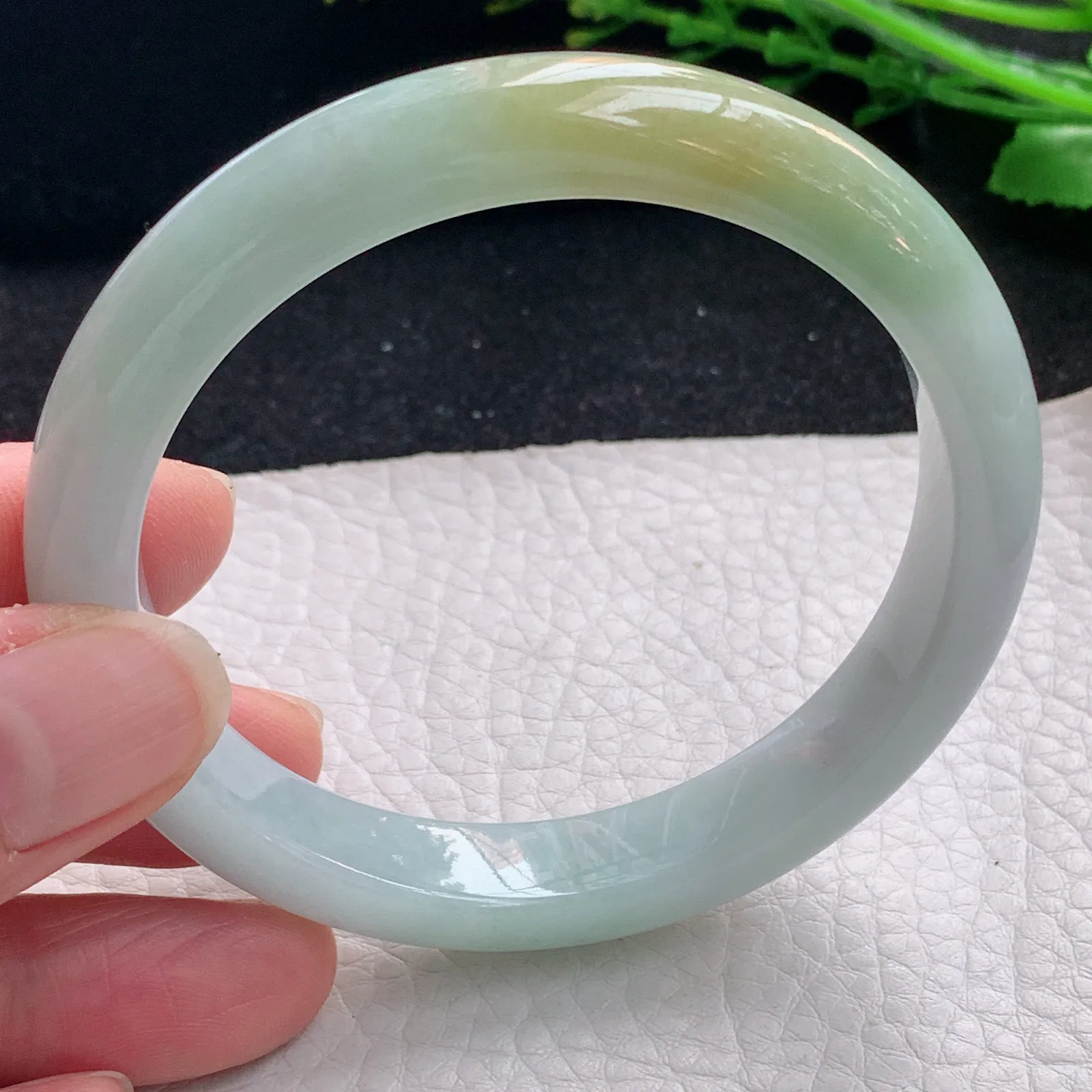 js自然光57*10.5*7.8平安镯 缅甸翡翠a货玉手镯双彩宽边玉手环