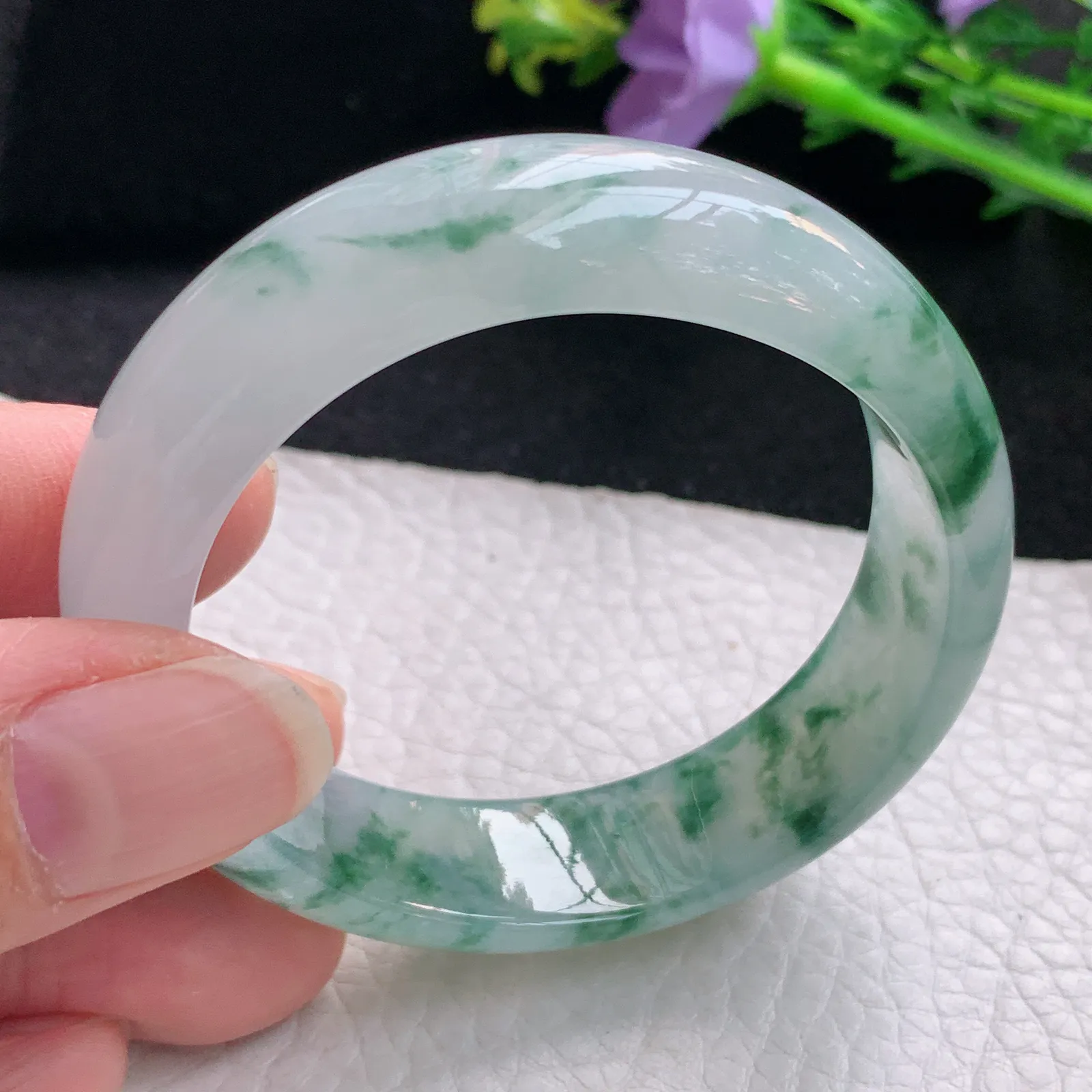 ay自然光54.5*47.8*13.9*7.2贵妃镯 缅甸翡翠a货玉手镯冰飘花蛋形玉手环