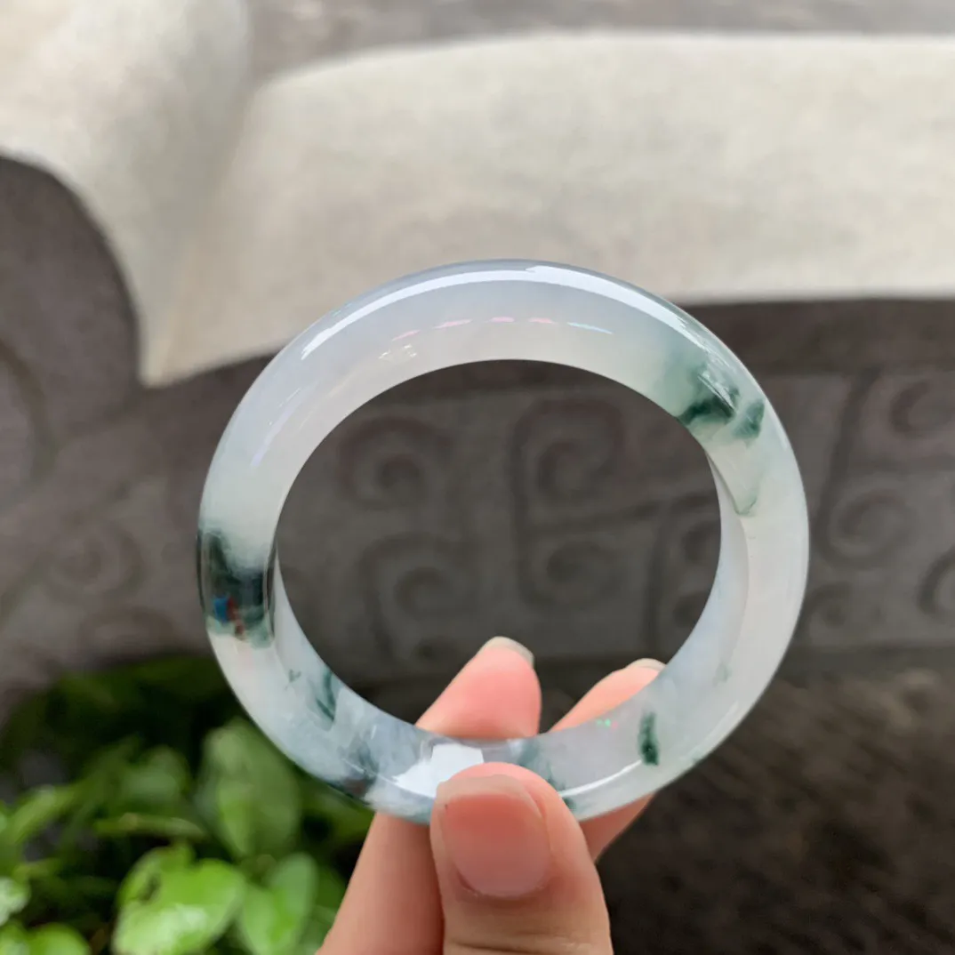 圈口54.3-48.6-12.9-7.9 【冰飘花贵妃手镯】贵妃54 55可戴