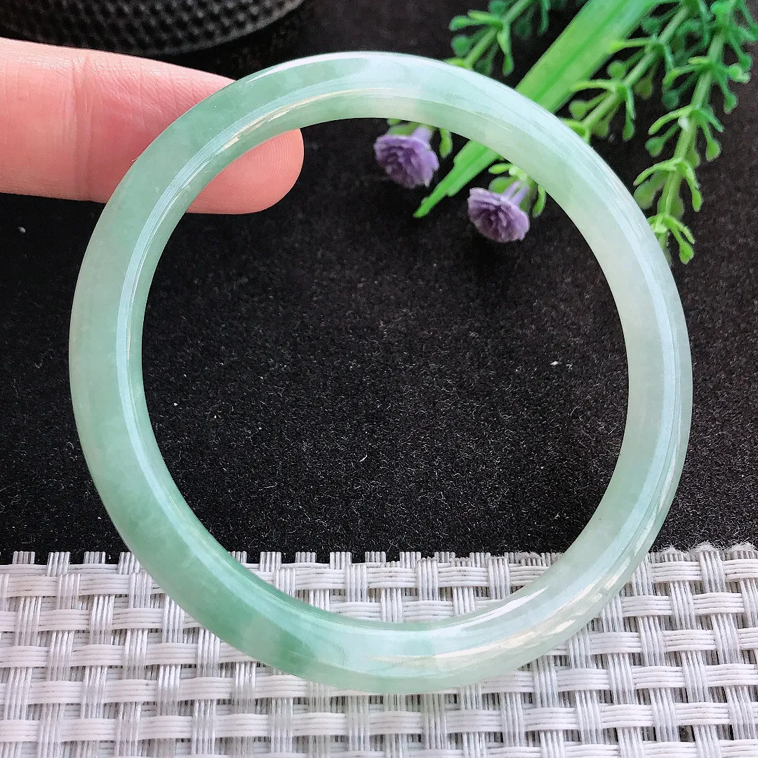 天然A货翡翠57/6.2/7.3老坑秀气冰润冰晴绿细条手镯叮当玉镯