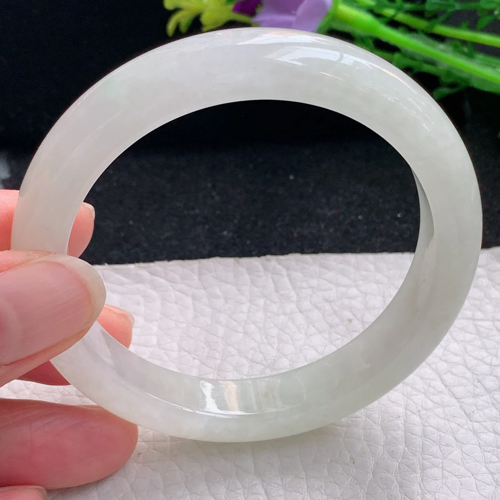 xx自然光56*10.6*8.3平安镯 缅甸翡翠a货玉手镯秀气纯美宽边玉手环