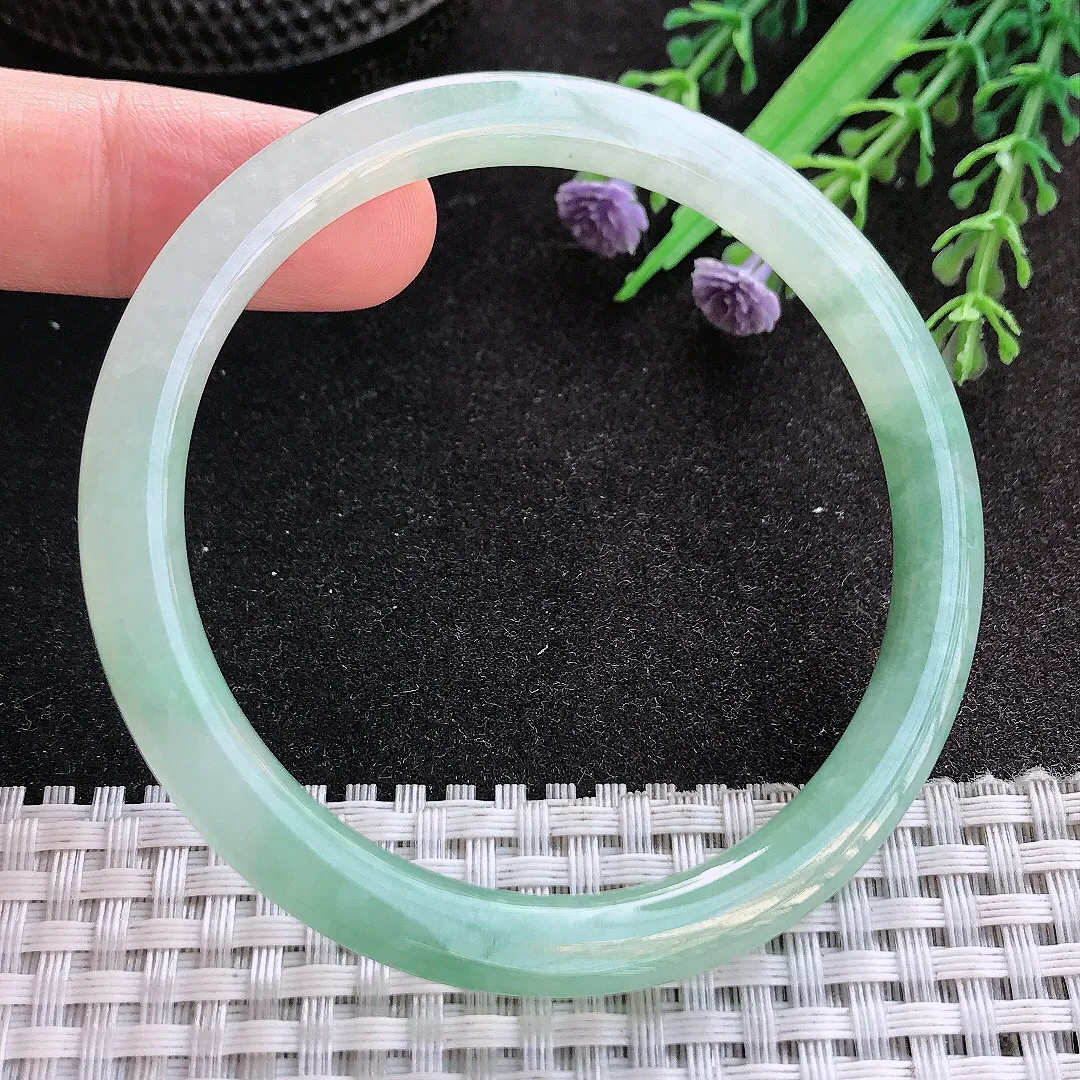 天然A货翡翠57/6.2/7.3老坑秀气冰润冰晴绿细条手镯叮当玉镯