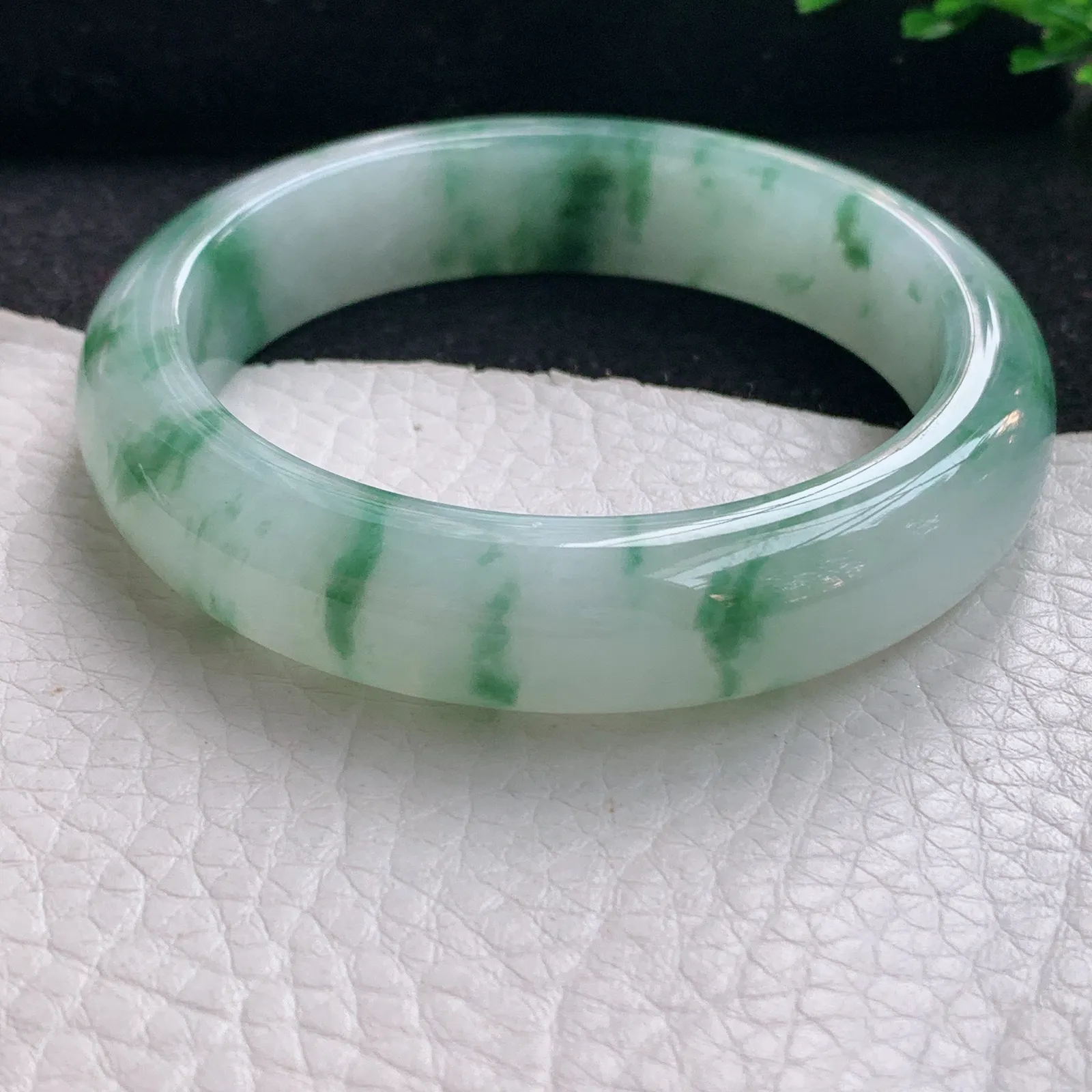 ay自然光53.5*12.8*8平安镯 缅甸翡翠a货玉手镯冰飘花宽边玉手环