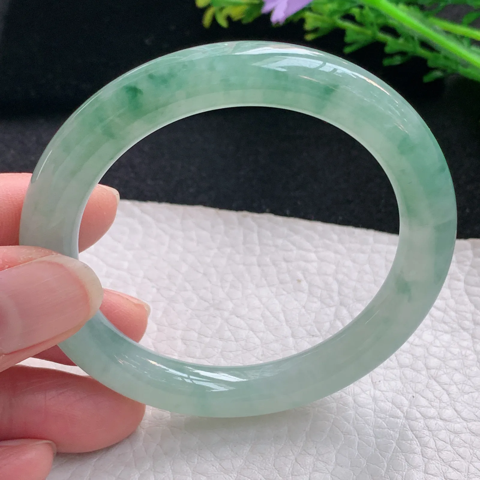 ay自然光53*9.2*9美人镯 缅甸翡翠a货玉手镯冰飘花圆条玉手环 叮当镯