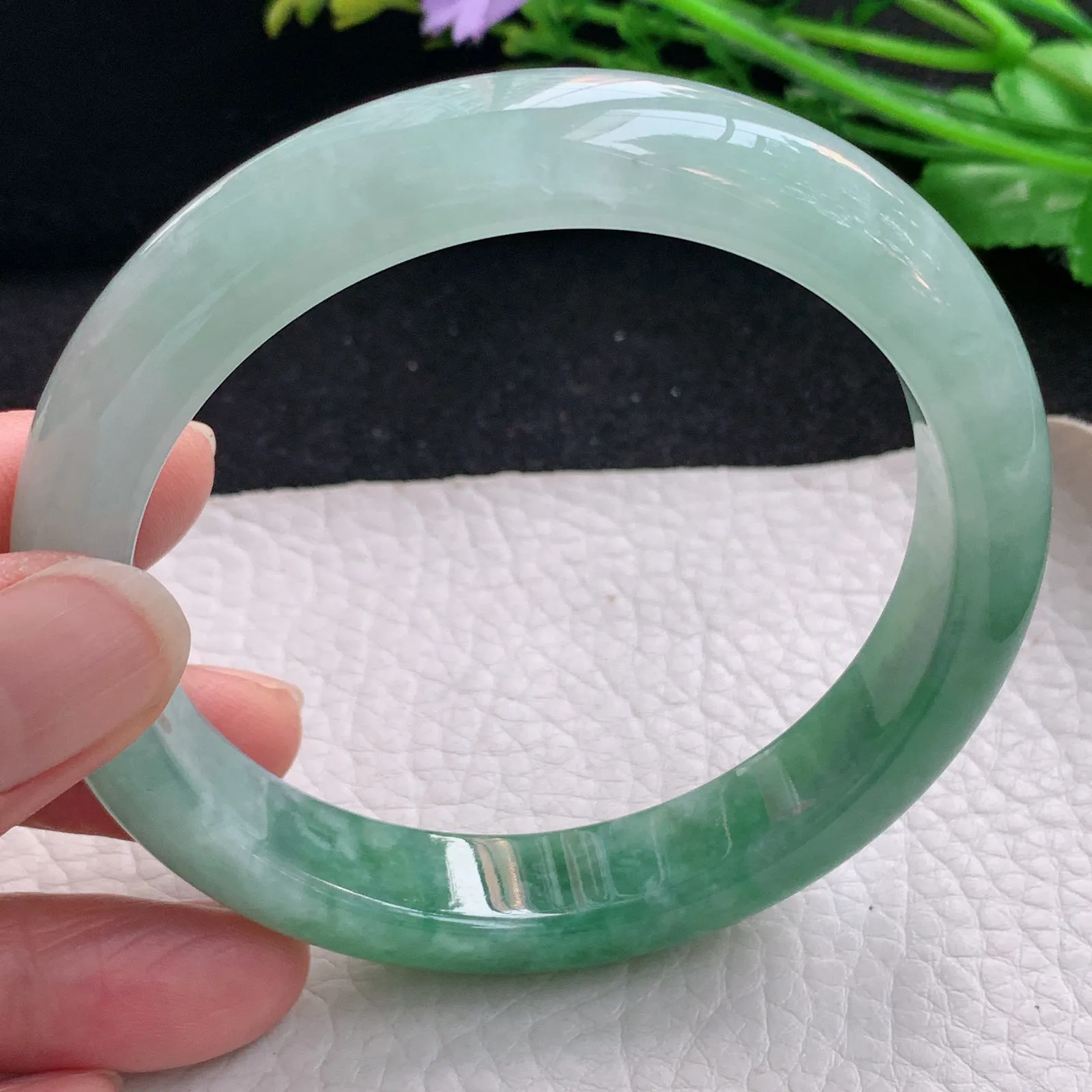 nr大圈口62*12.5*8.8平安镯 缅甸翡翠a货玉手镯冰润半山水宽边玉手环