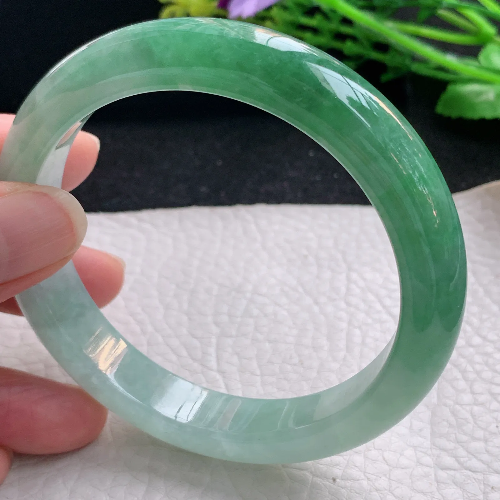 nr大圈口62*12.5*8.8平安镯 缅甸翡翠a货玉手镯冰润半山水宽边玉手环