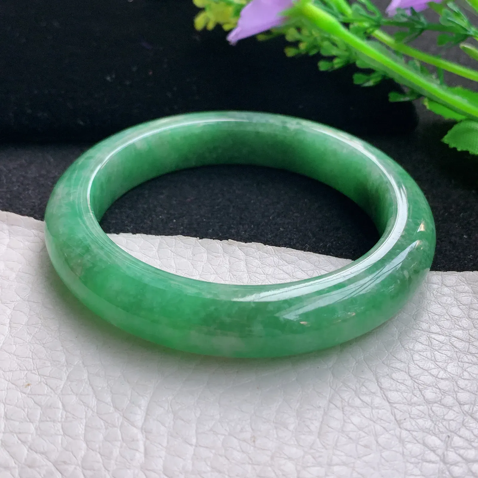 n自然光55.5*11.5*9.5平安镯 缅甸翡翠a货玉手镯满绿宽边玉手环