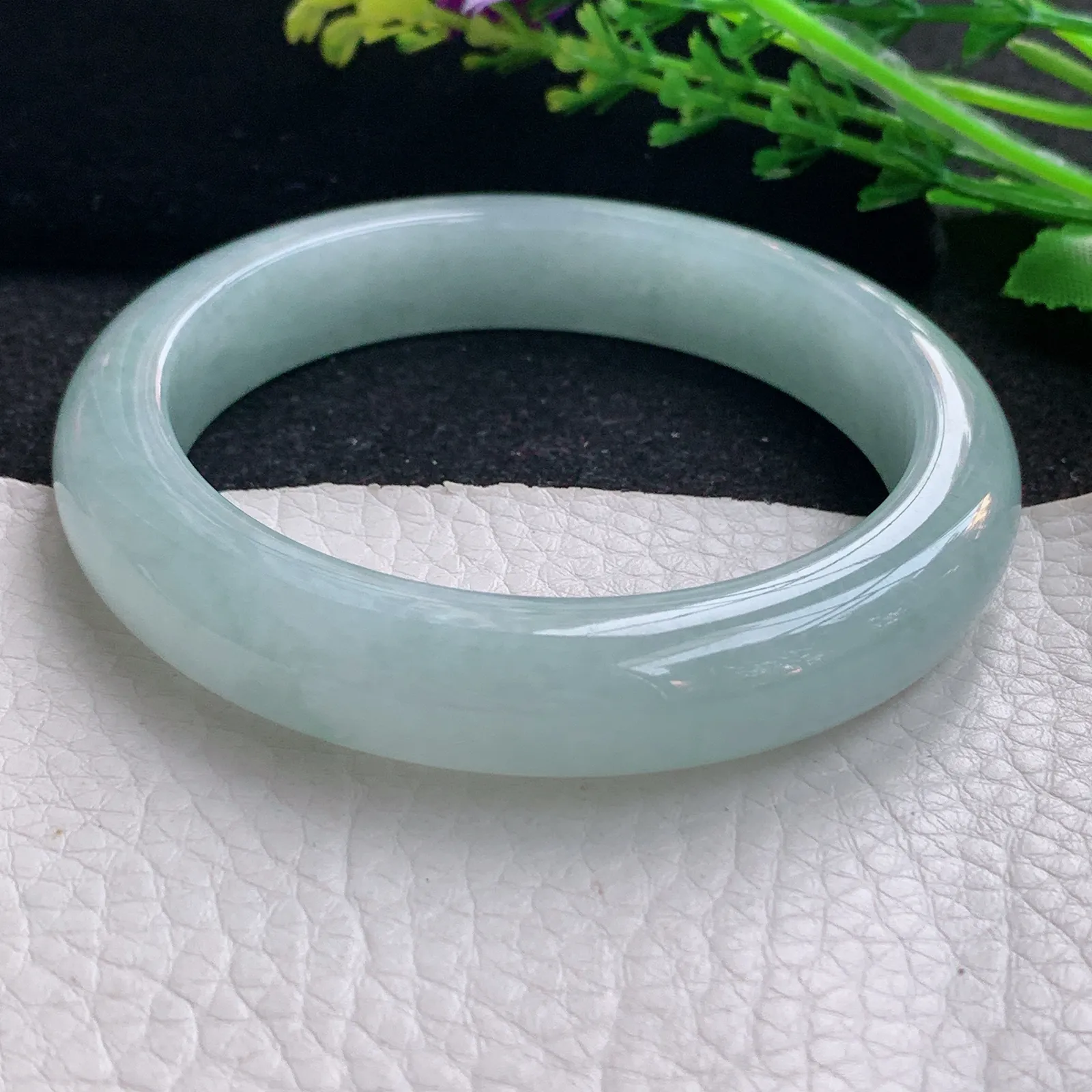 nr自然光59*12.3*9平安镯 缅甸翡翠a货玉手镯清漆冰润浅绿宽边玉手环