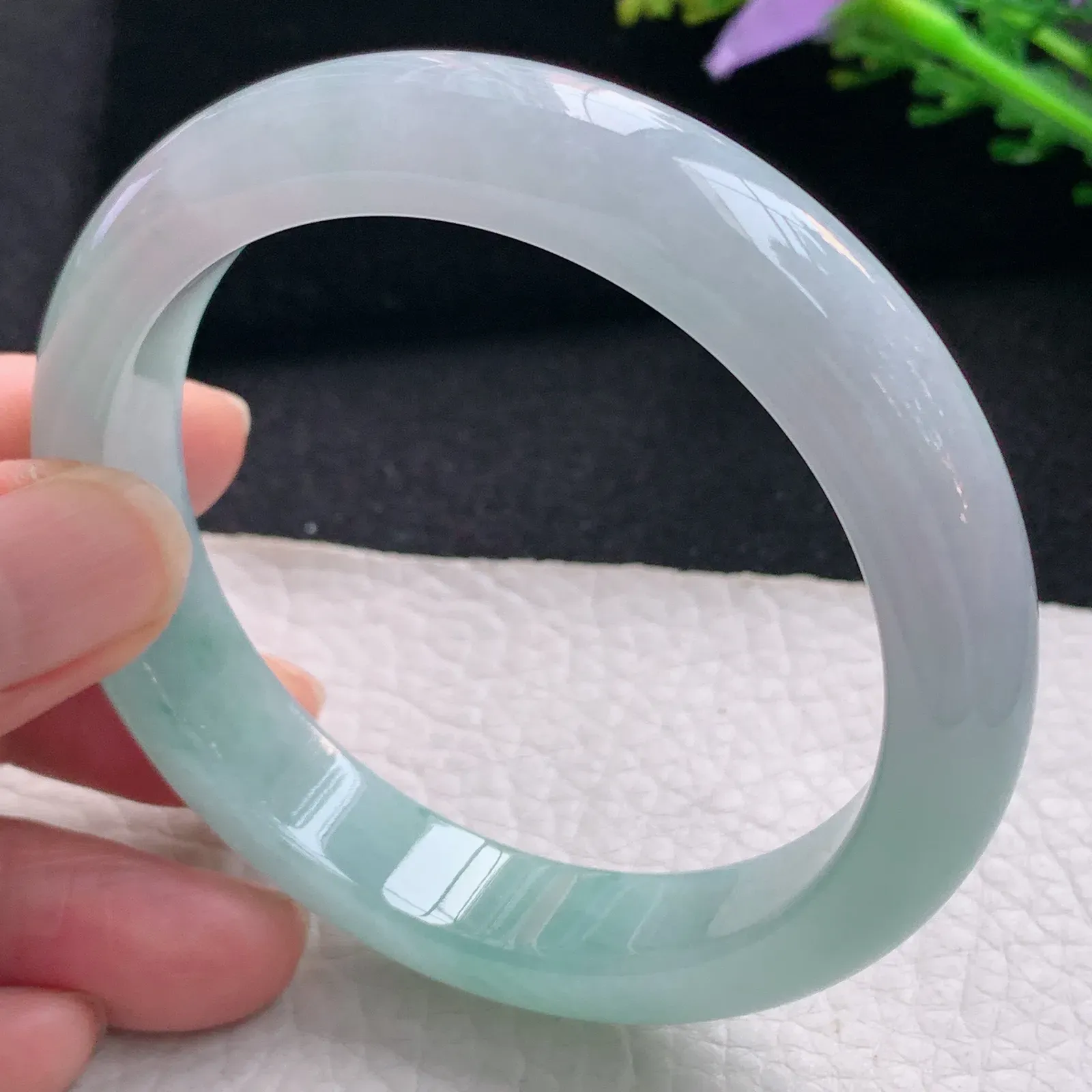 xo自然光58.5*12.5*8.5平安镯 缅甸翡翠a货玉手镯清新宽边玉手环