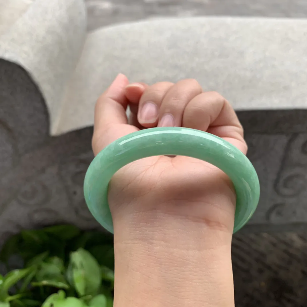 圈口57.1-11.6 【满绿圆条手镯】圆条57 58可戴