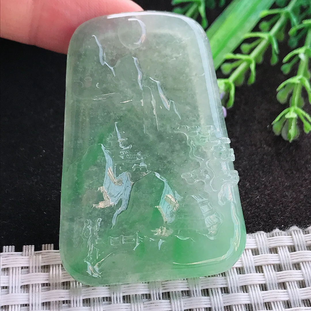 天然A货翡翠57.3/39.7/5.6老坑冰透果冻胶冰晴阳绿山水牌吊坠翡翠玉挂件