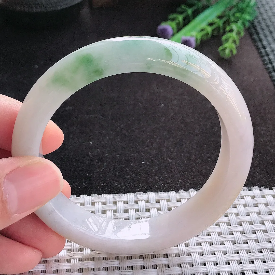 天然A货翡翠58/12.8/8.9老坑精美温润飘花手镯宽边玉镯