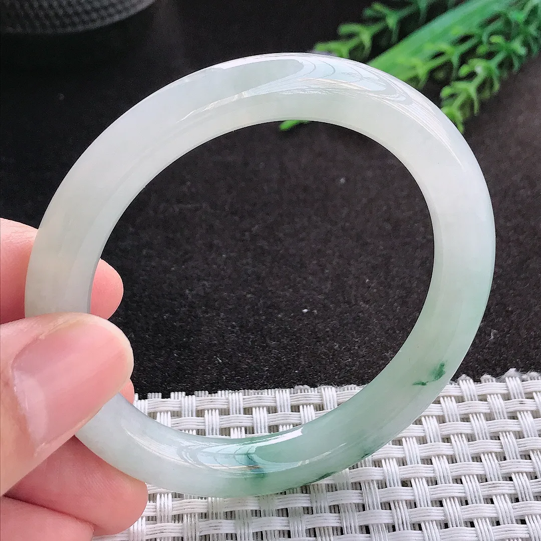 天然A货翡翠53.5/9.1老坑冰胶果冻飘花圆条手镯玉镯