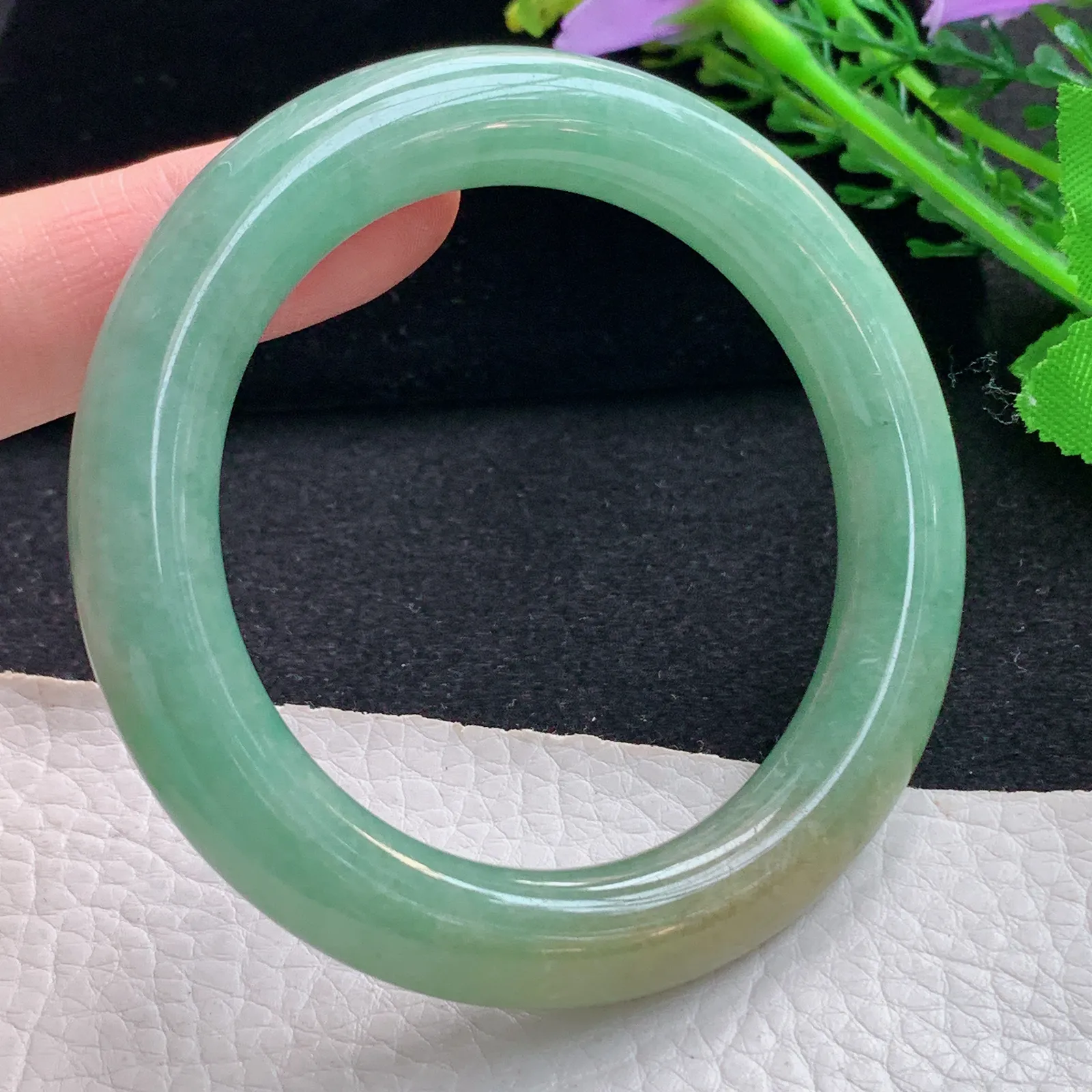 ss自然光53.8*10.3*10.5美人镯 缅甸翡翠a货玉手镯黄加绿圆条玉手环