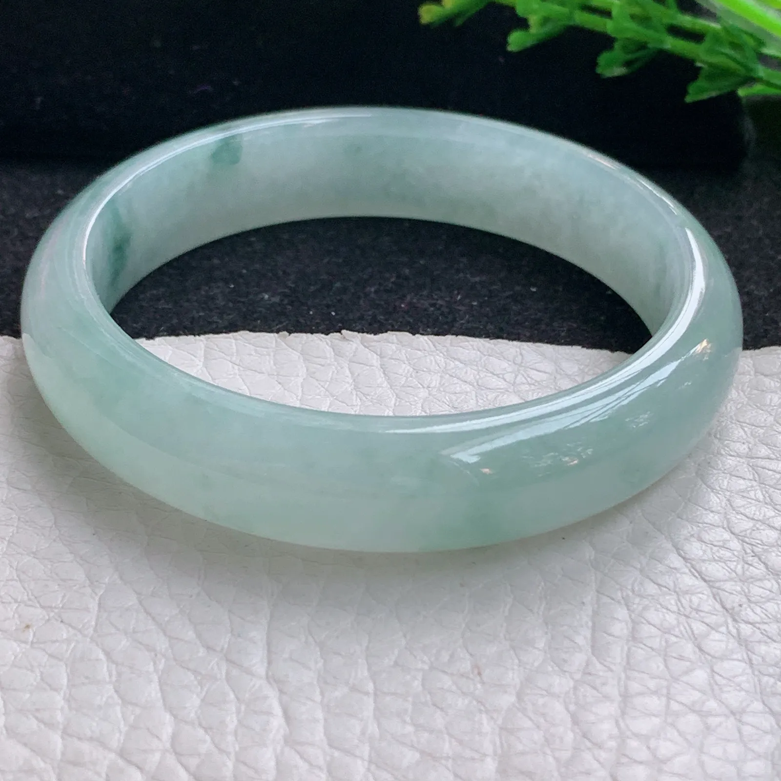 xx自然光55*12.5*7.2平安镯 缅甸翡翠a货玉手镯冰飘花宽边玉手环