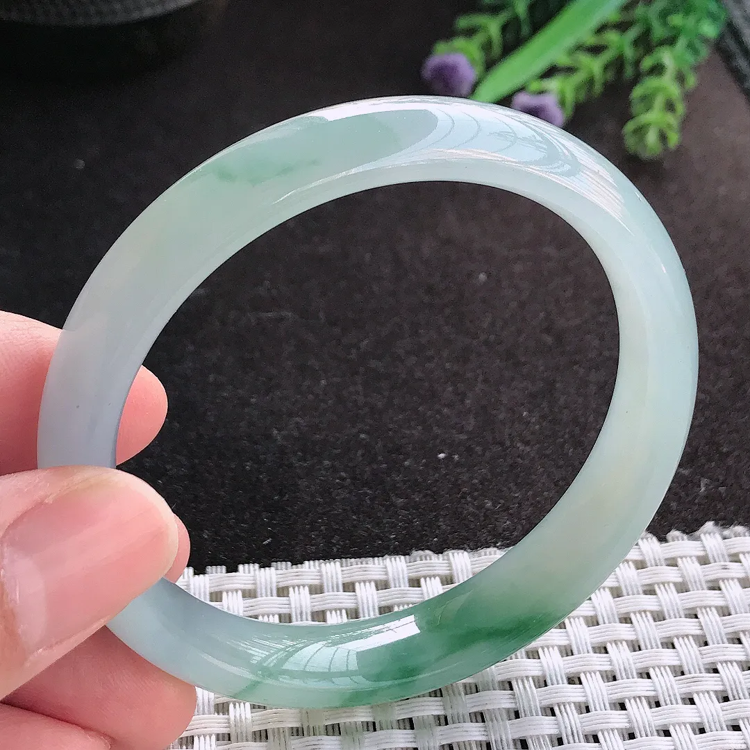 天然A货翡翠57/12.1/7.4老坑冰润果冻胶冰飘花手镯宽边玉镯