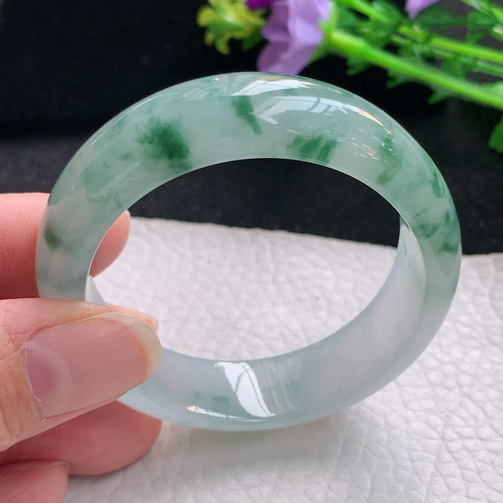 ay自然光54.5*47.8*13.9*7.2贵妃镯 缅甸翡翠a货玉手镯冰飘花蛋形玉手环