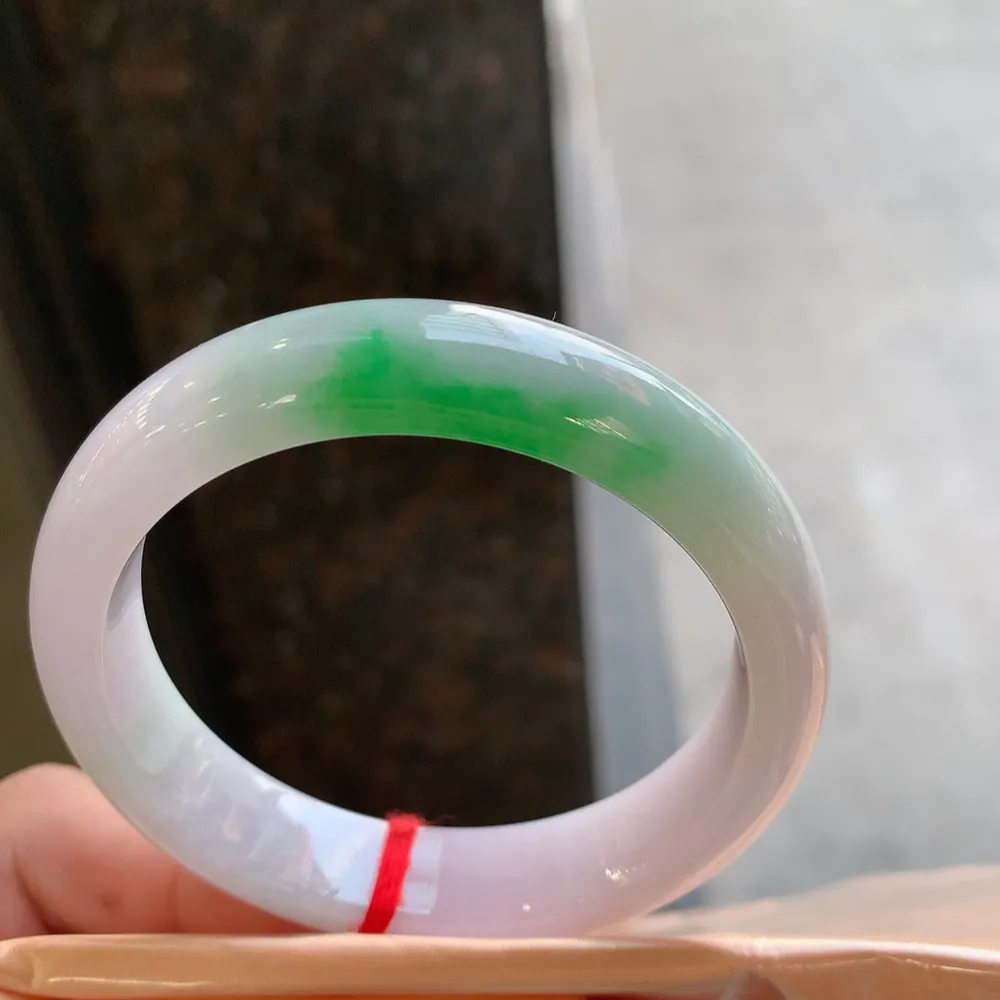 正圈冰糯春彩 无瑕 尺寸:53.8/12.4/7.9 超美