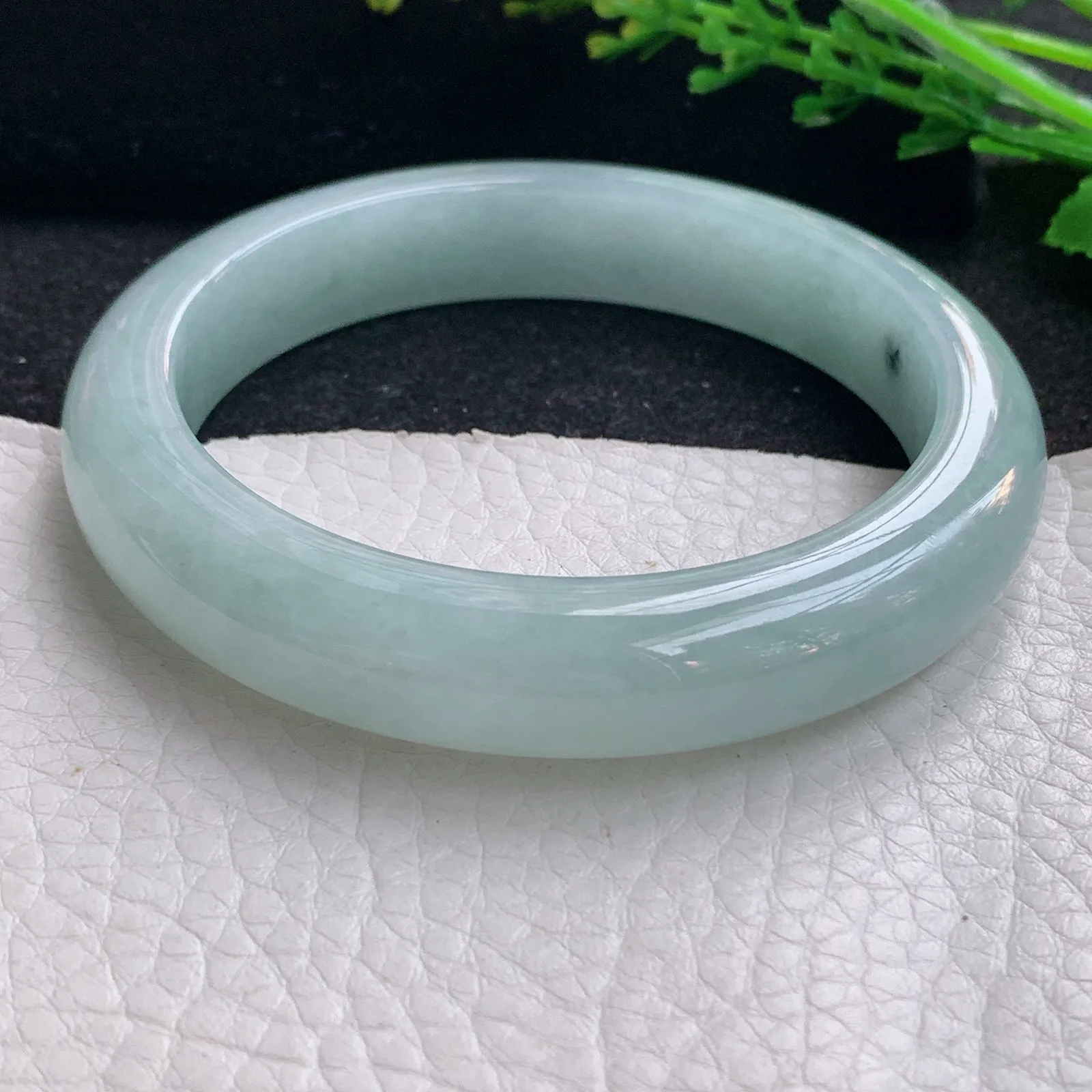 nr自然光59*12.3*9平安镯 缅甸翡翠a货玉手镯清漆冰润浅绿宽边玉手环