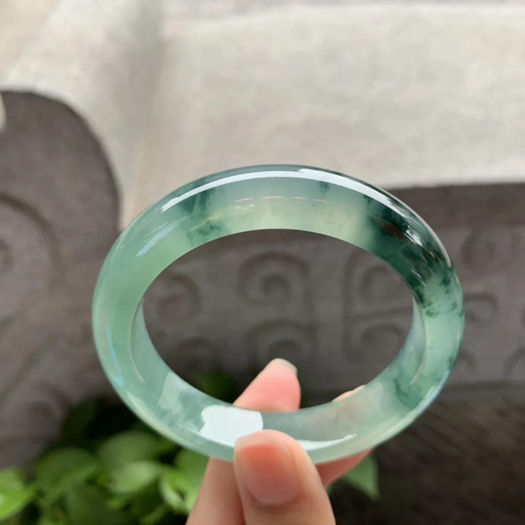 小圈口53-12.4-8.4 【冰种飘花正圈手镯】正圈53 54可戴 冰透水润